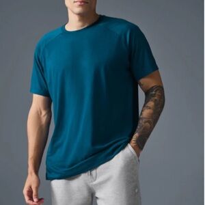 Alo Yoga Triumph Crew Neck Tee - Oceanic Teal
